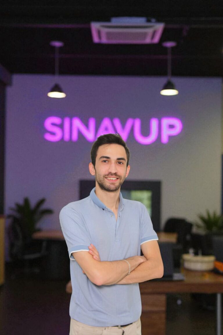 SınavUP: Türkiye’nin İlk Yapay Zekâ Destekli YKS Platformu Resmen Yayında