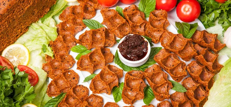 Denizli Sokak Lezzetleri Kültürü ve Değişmeyen Tatlar