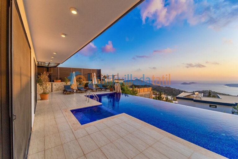 Villa Kiralama ile Ailelere ve Çiftlere Özel Tatil Deneyimi