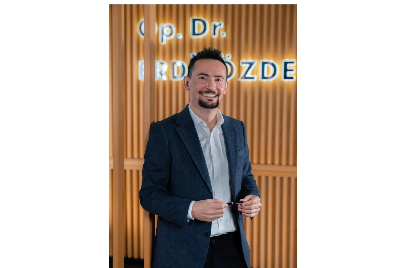 Op. Dr. Erdi Özdemir Kimdir?