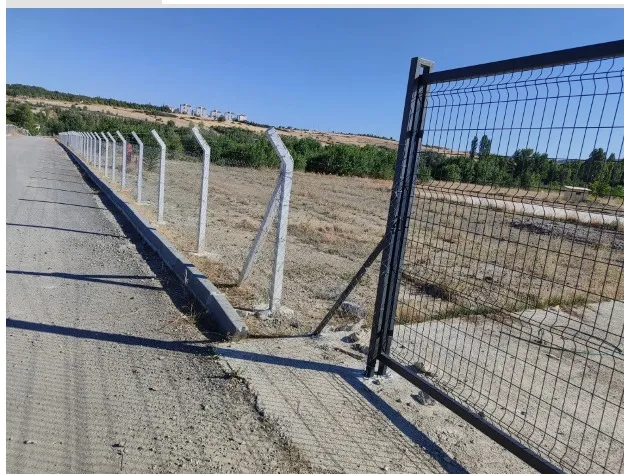 Kafes Tel Örgü: Güvenliğin ve Sınırların Vazgeçilmez Çözümü